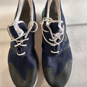 Nike Men's Navy and Black Sneakers